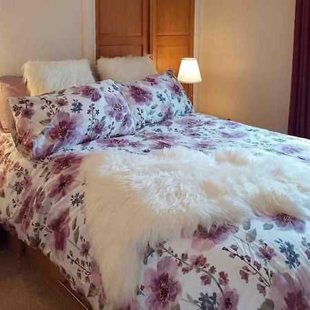 Boutique Cottage In The Heart Of Buxton Town Eksteriør bilde
