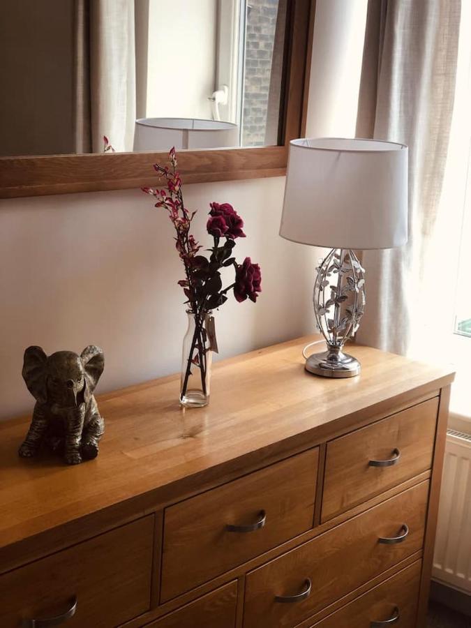 Boutique Cottage In The Heart Of Buxton Town Eksteriør bilde