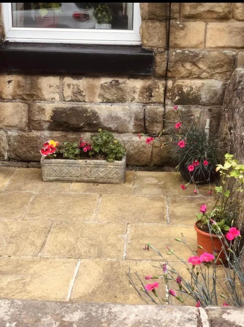 Boutique Cottage In The Heart Of Buxton Town Eksteriør bilde